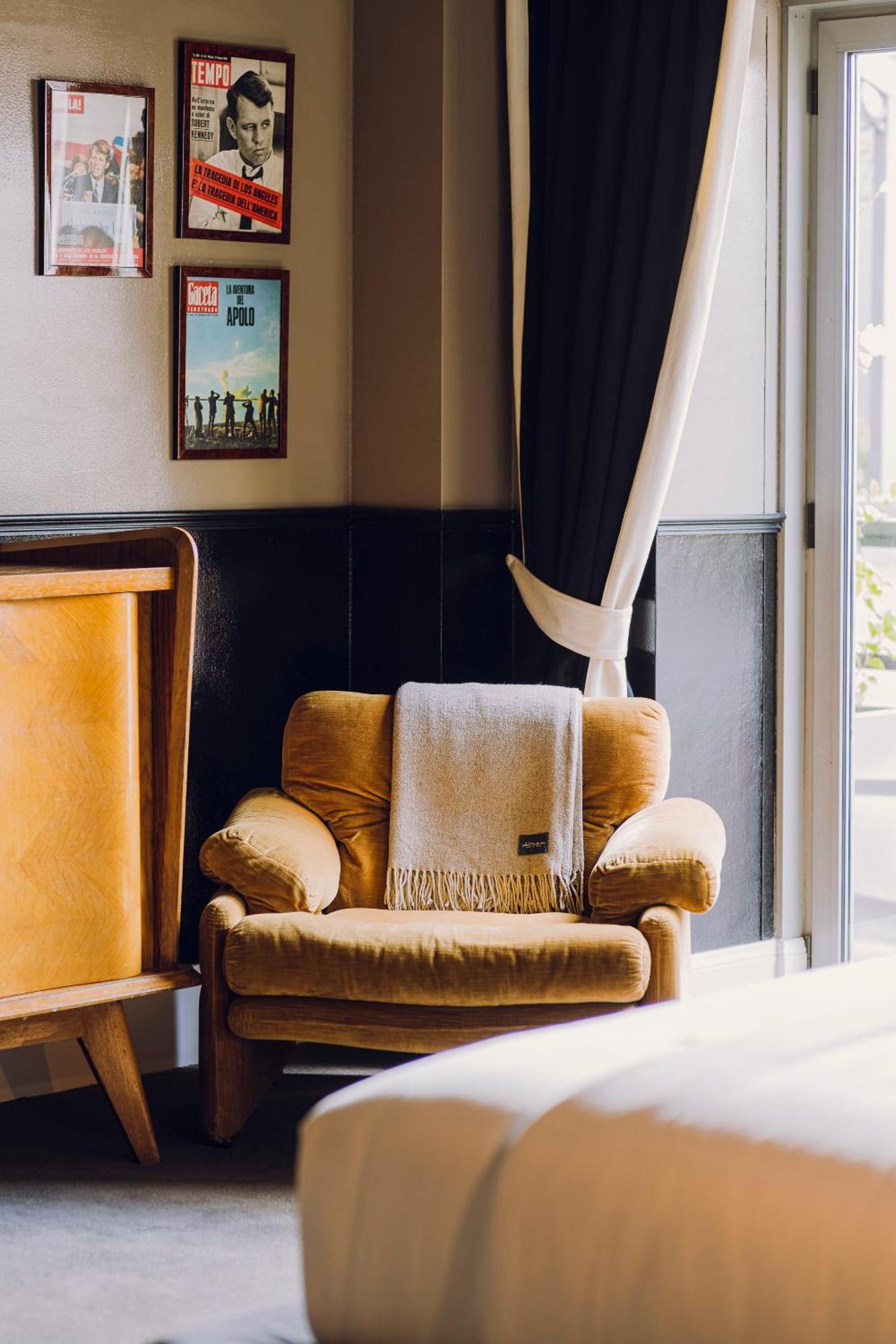 เอธอส มิลาน Hotel ภายนอก รูปภาพ
